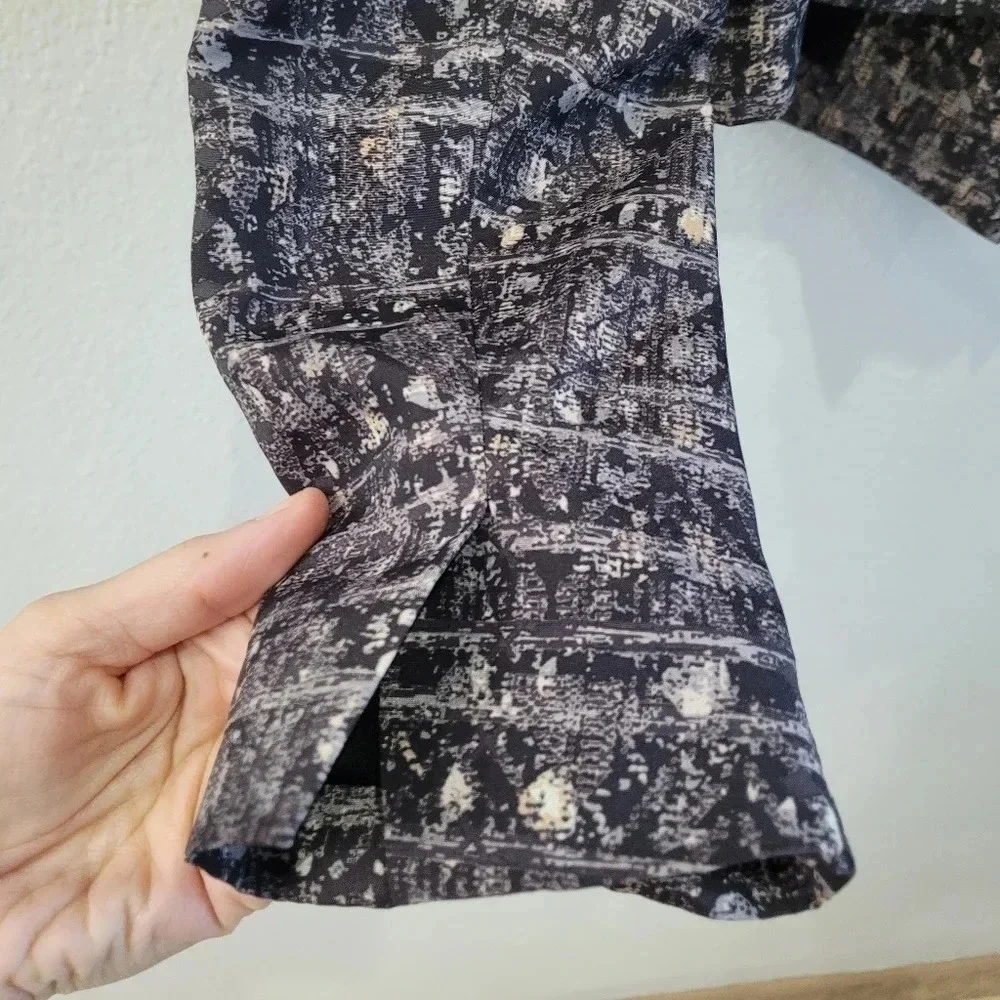 Forever 21 Abstract Cropped Open Front Blazer Jacket